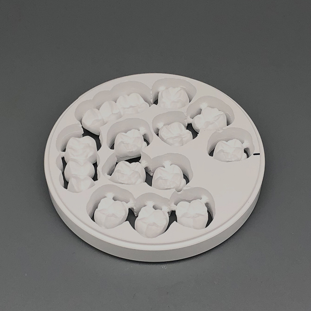 YUCERA 95mm HT 고투명 CAD CAM 치과 재료 제조업체 치과 실험실 소모품 지르코니아 블록 공장 가격