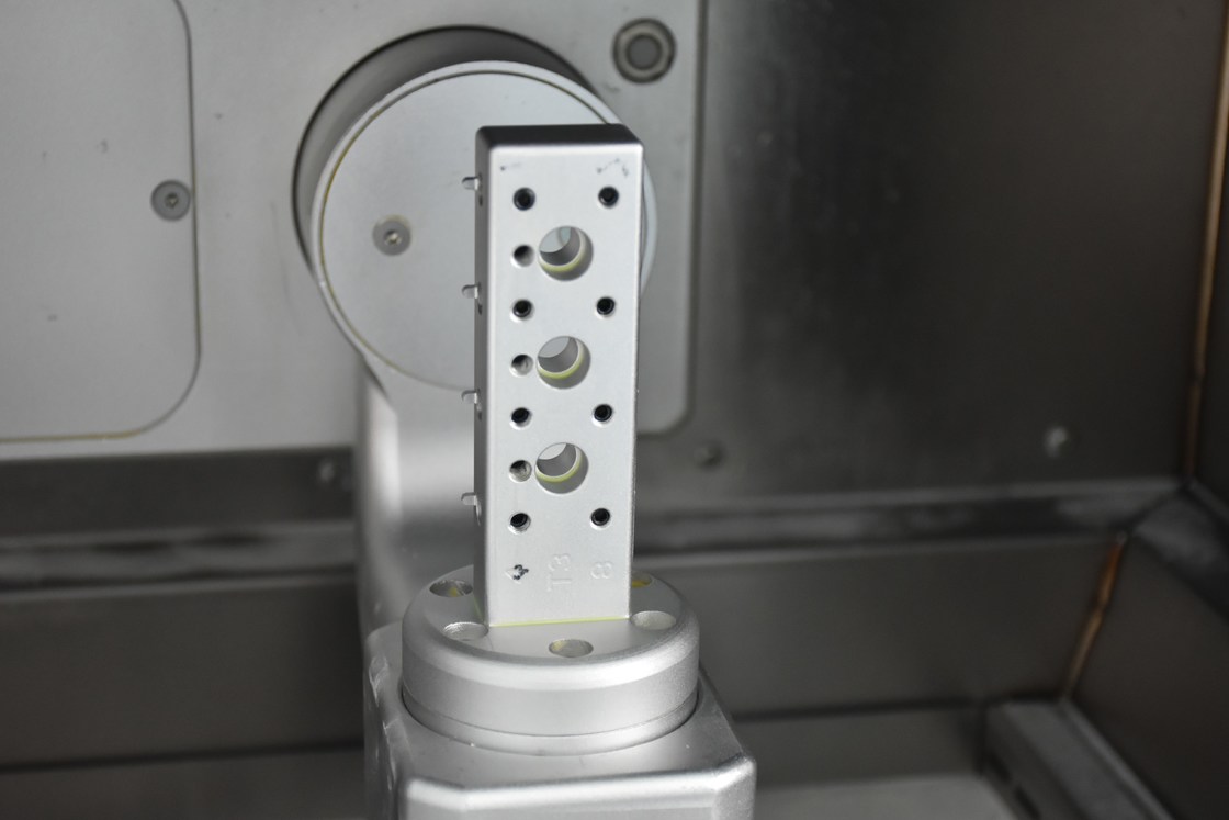 YUCERA Cad/cam 습식 밀링 휴대용 기계 치과 유닛 실험실 치과 치과 기기 세트